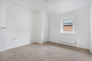 Bedroom- click for photo gallery